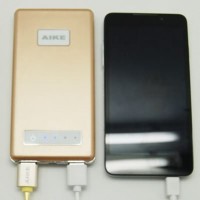 AIKE/爱客 APS025 9800mAh 移动电源 聚合物电芯 双USB输出